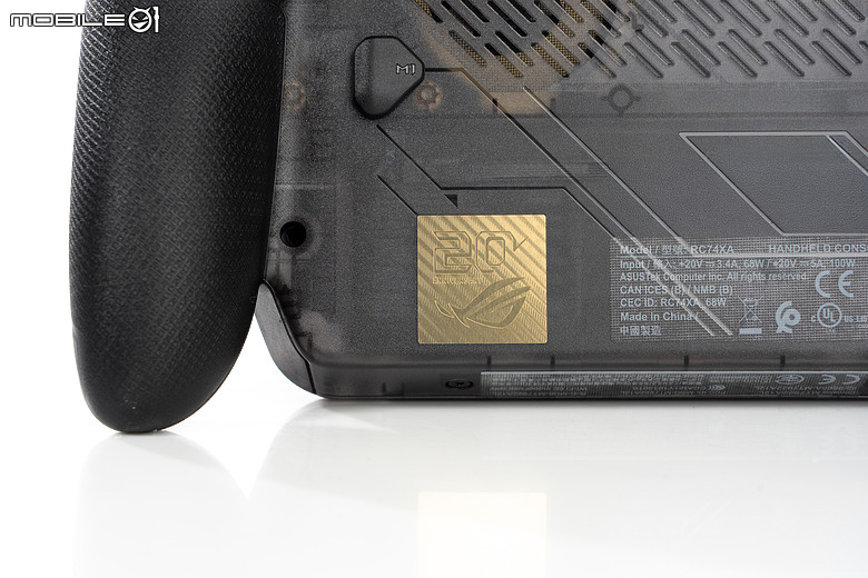 ROG Xbox Ally X20 套裝開箱｜半透黑金質感爆棚，AR 眼鏡打造隨身巨幕！
