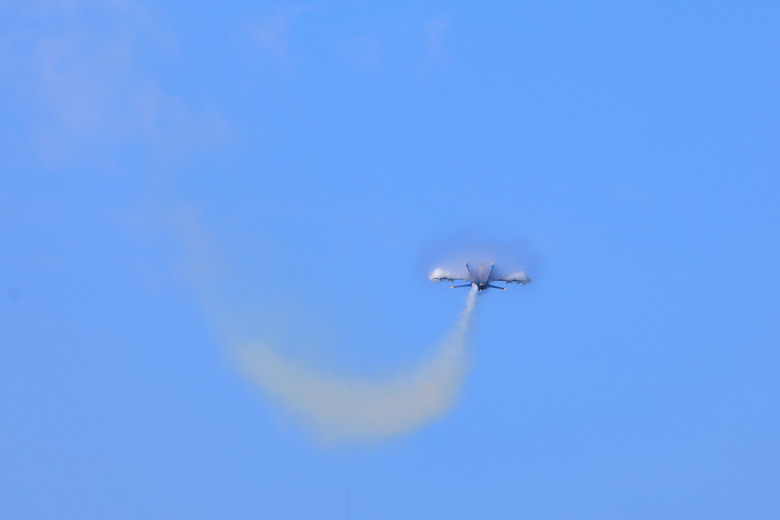 點我看大圖 SF Fleet Week 2026 Air Show (Canon EOS R6mk2 + EF100-400mm f/4.5-5.6 L2)