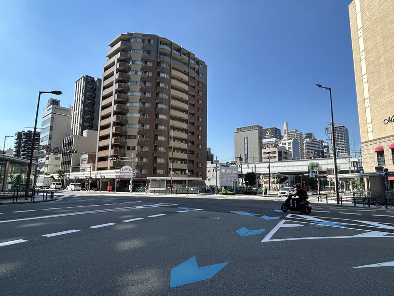 用 力 騎 到 大 阪 (大阪府廳、難波城跡、大阪城)