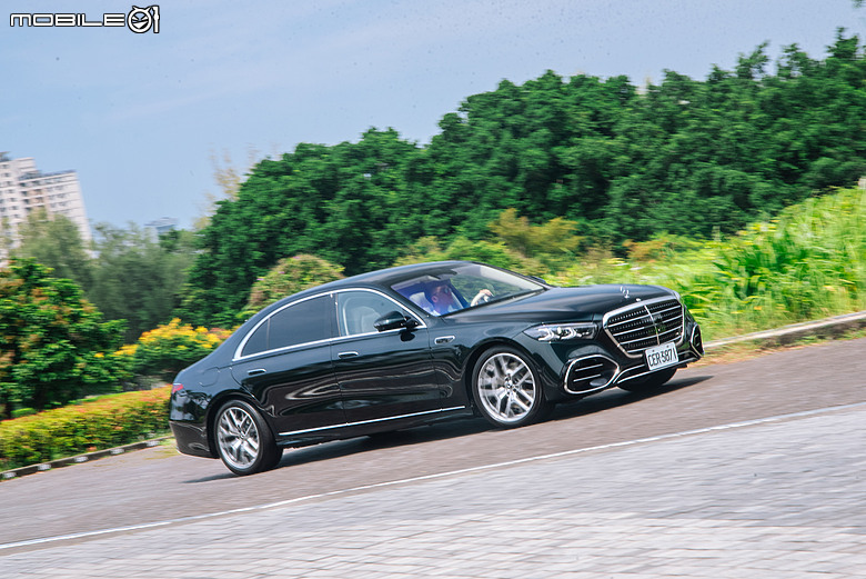 Mercedes-Benz S 580 L Exclusive 試駕|快得從容不迫,舒適得讓人眷戀!