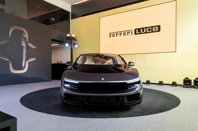 Ferrari首款純電車幕後推手竟是他!貝佐斯10年前一句話讓法拉利認真造EV