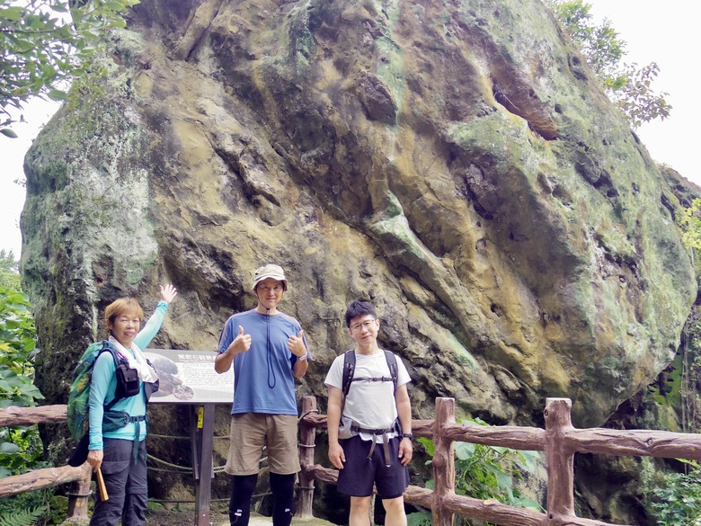 迴鶯鶯迴走三回,大棟山連稜屬台北天際線第八段大部分,十餘年來山遊記