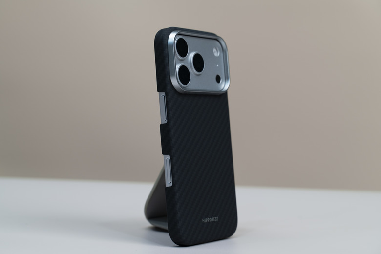 點我看大圖 HIPPORIZZ手機殼開箱 iPhone 18 防摔手機殼 超透明&凱芙拉系列