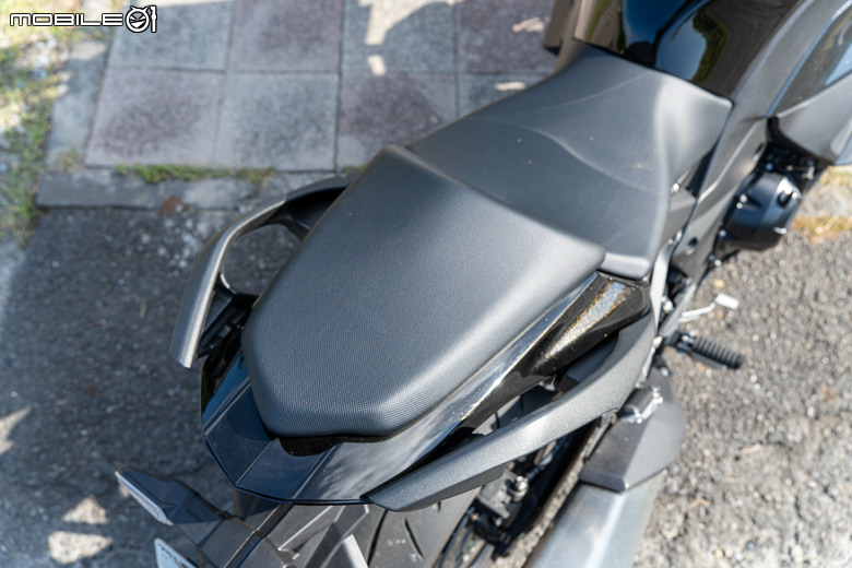 KAWASAKI NINJA 1100 SX 試駕｜承忍道滿熱血，馭長途見從容
