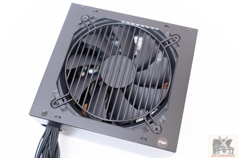 點我看大圖 入門CP取向電供,FSP全漢 VIC BD+ 650W