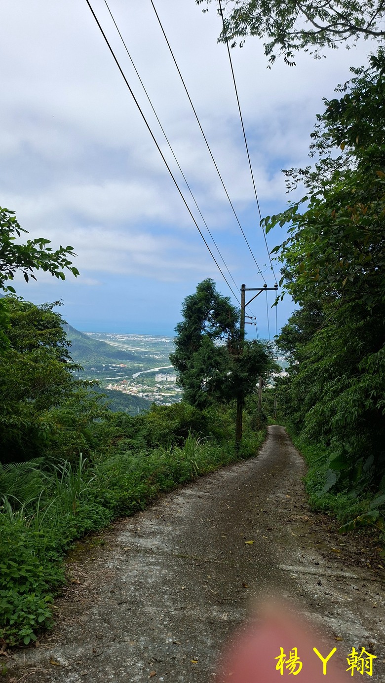 【台灣小百岳】山與海的雙重享受 — 從太平洋，到初音山