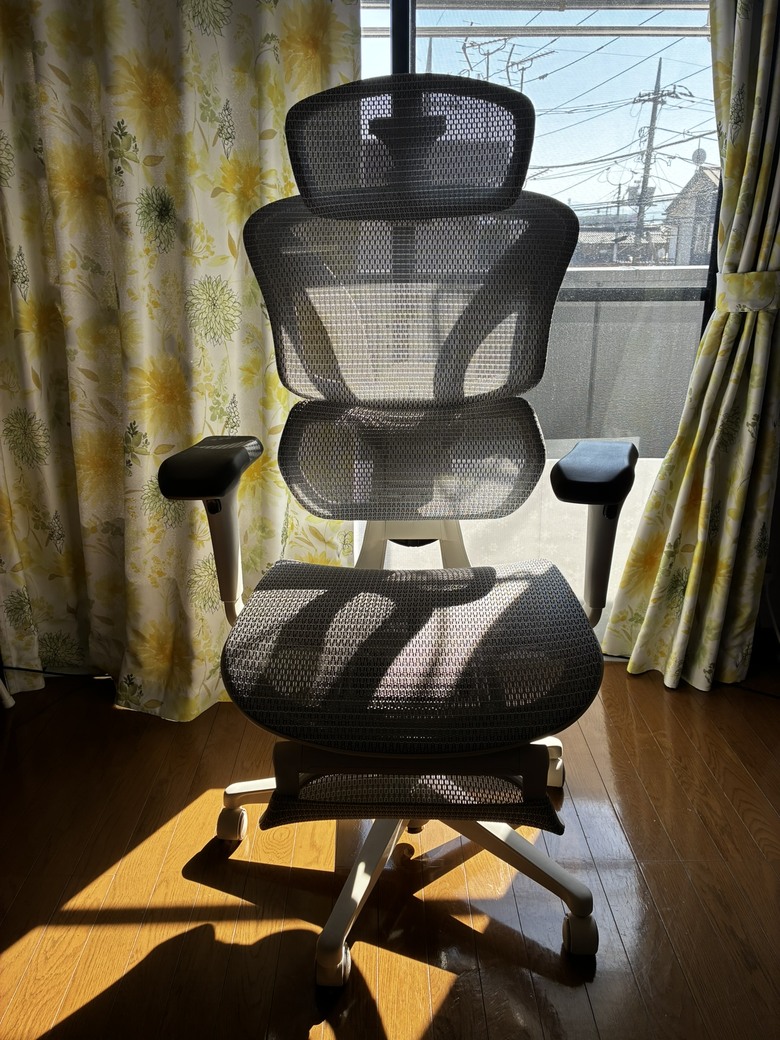 EastForce ALIEN CHAIR Pro 2.0 開箱