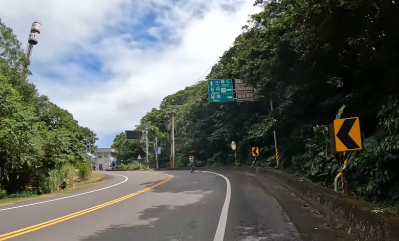 說走就走的浪漫：騎公路車去台東追國慶煙火！