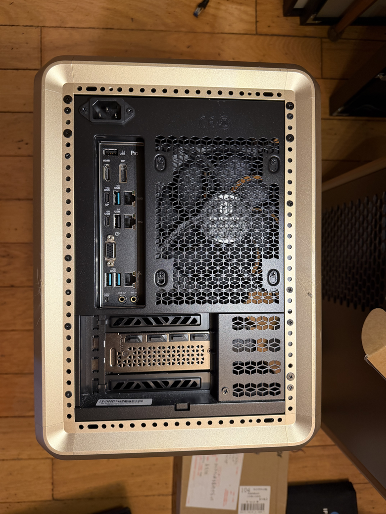 電腦小白 30 歲第一次組 PC 成功!
