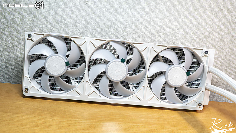 【開箱】水泵升級、加大螢幕 | CORSAIR iCUE LiNK TITAN II 360 RX LCD WHITE