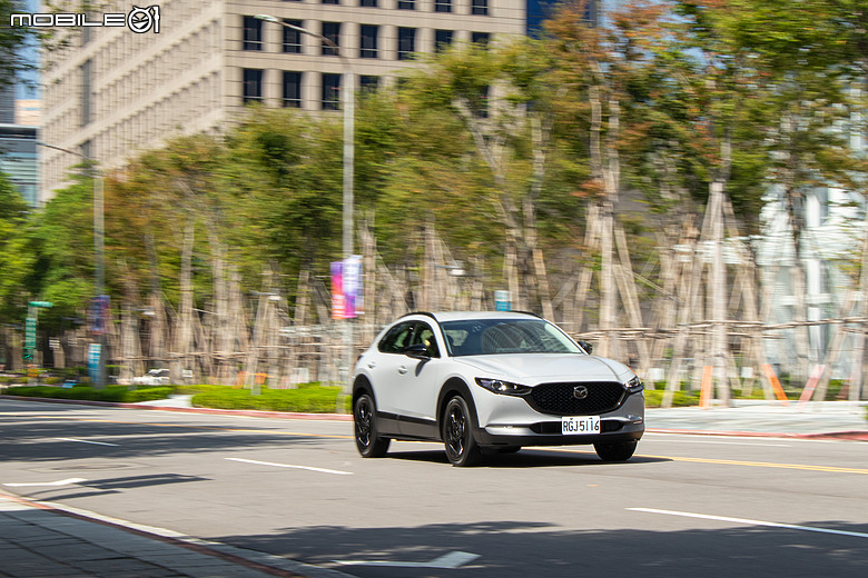 Mazda CX-30 20S Air Edition 試駕｜破除七年之癢的完美解答？