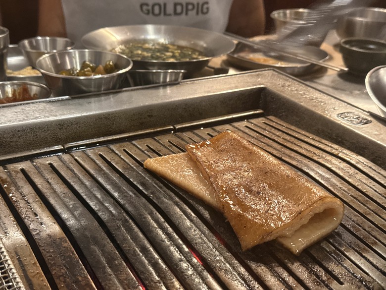 金豬食堂好吃嗎?優缺點、必點推薦、價格與用餐心得一次看!