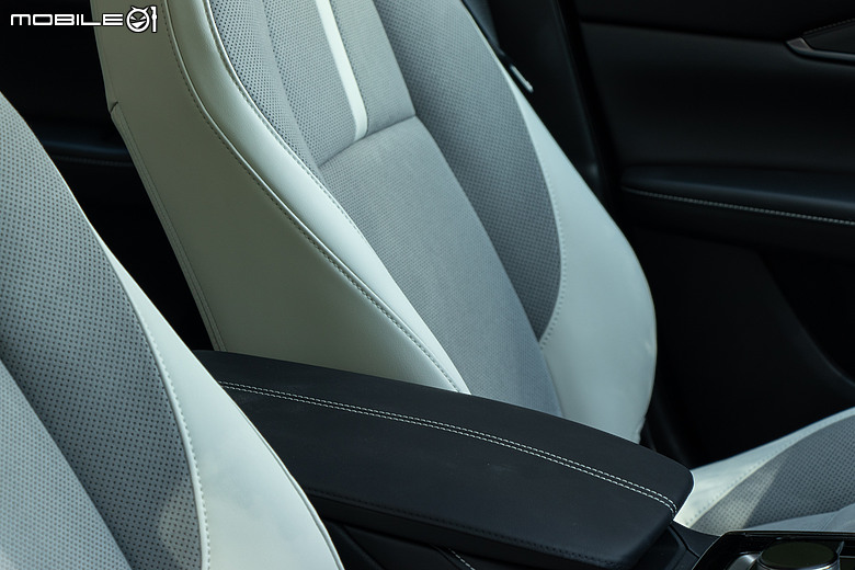Mazda CX-30 20S Air Edition 試駕｜破除七年之癢的完美解答？