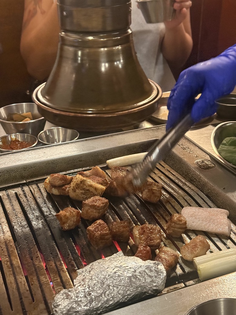 金豬食堂好吃嗎?優缺點、必點推薦、價格與用餐心得一次看!