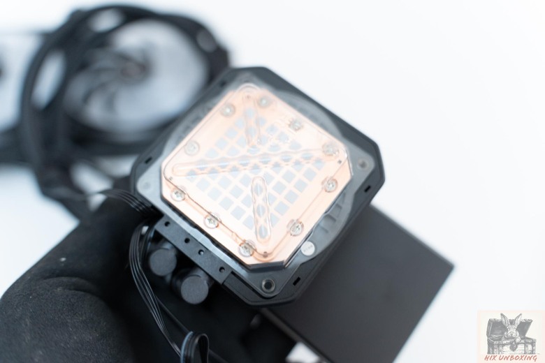 4.5吋螢幕AIO，DEEPCOOL LT360 vision