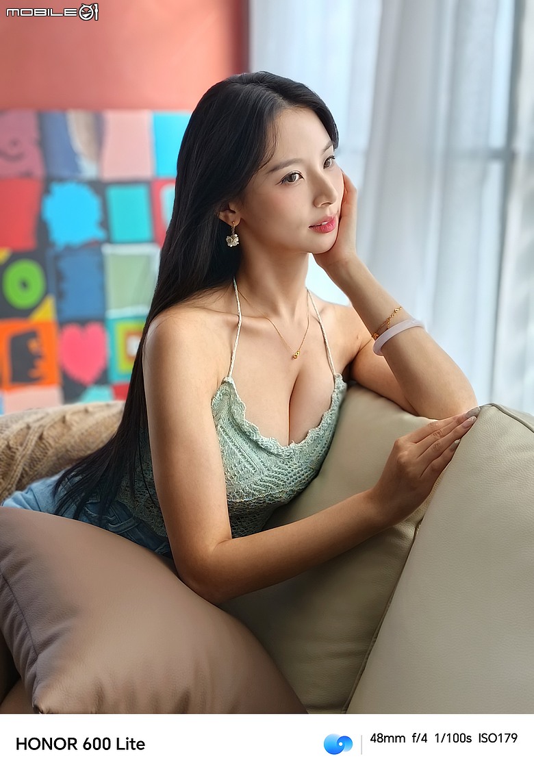 點我看大圖 HONOR 600 Lite|主打人像、輕薄機身與 AI 鍵,實拍體驗一次看