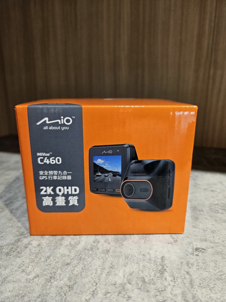 最近入手一台 Mio C460，簡單開箱分享一下