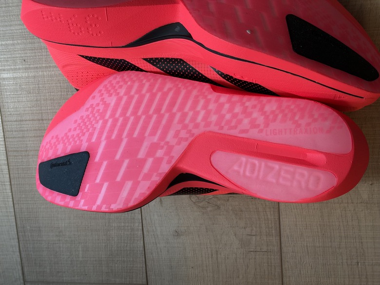點我看大圖 adidas Pro 5開箱:越跑會越愛的跑鞋