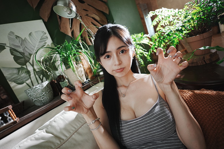 Sigma 20-60mm F2.8-4 DG Contemporary 評測報告 | 375g 超輕量、0.43x 近拍也能打！