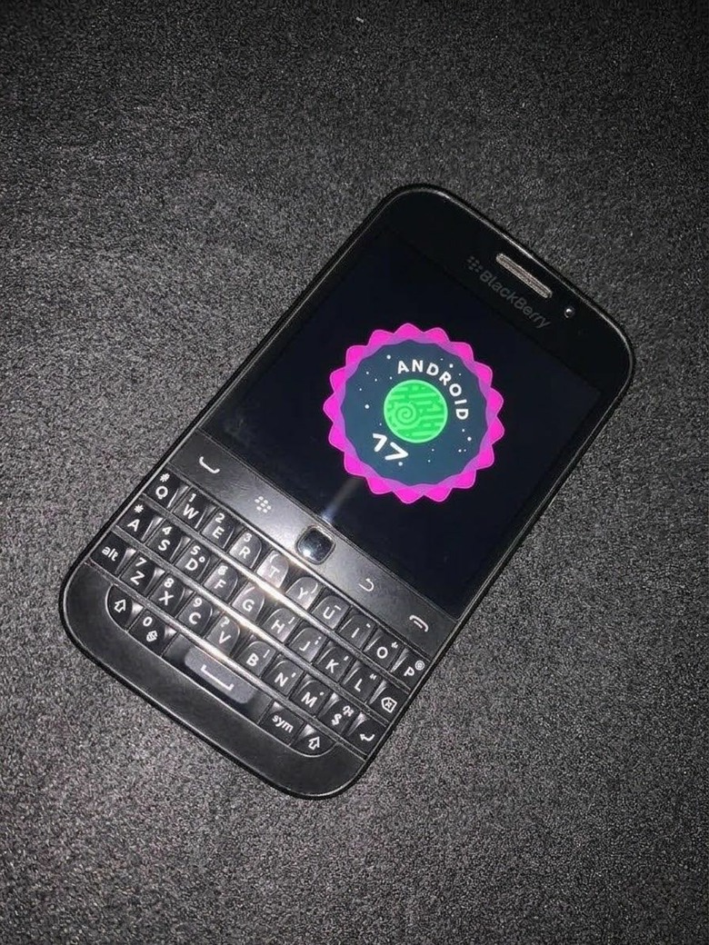 BlackBerry Classic 升上Android 17了