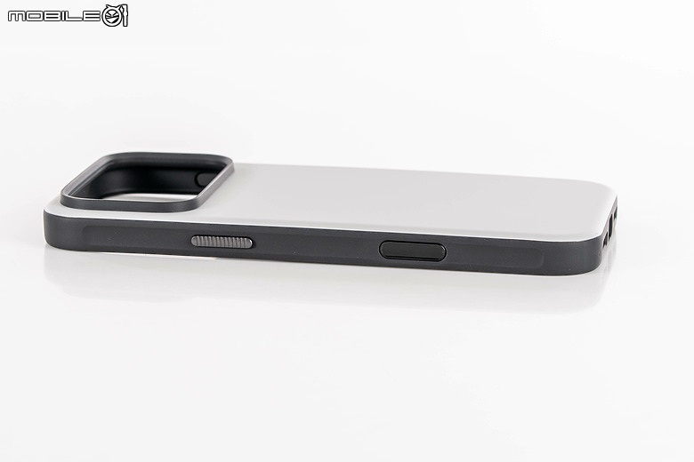 Nomad iPhone 18 Pro 保護殼全系列開箱 經典皮革質感賦予溫潤觸感選擇