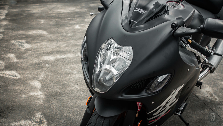 Suzuki Hayabusa（GSX1300R）初代隼開箱｜20多年前的地表最速「還值得買嗎？」｜MIRAGE檔案