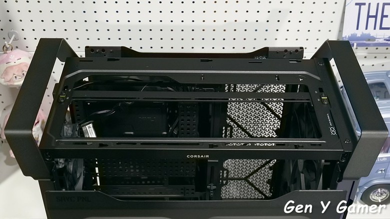點我看大圖 CORSAIR 經典戰術靈魂再造! ft. WARTHOG RS Airflow 配 T-CREATE EXPERT 記憶體