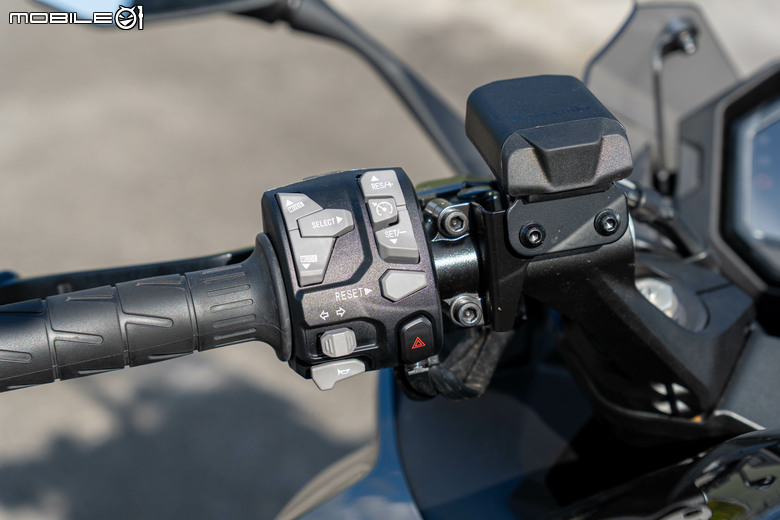 KAWASAKI NINJA 1100 SX 試駕｜承忍道滿熱血，馭長途見從容