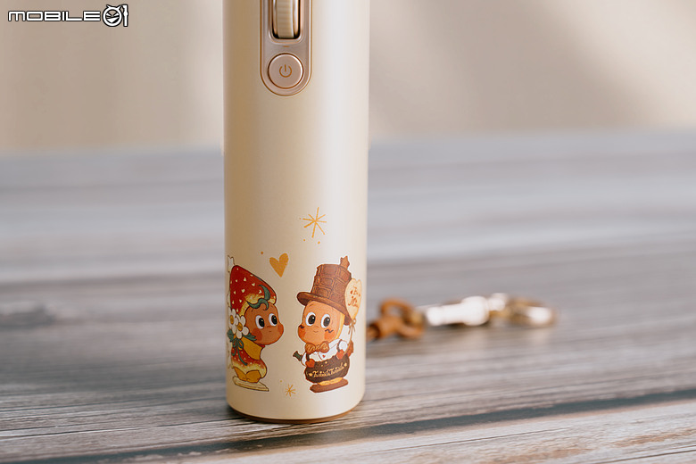 JisuLife x 泡泡瑪特星星人 Pro1S 聯名手持風扇開箱｜「星」意滿滿的潮流時尚單品