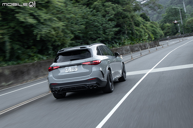 Mercedes-AMG GLC 53 4MATIC+ 試駕|不只六缸提味,操控強化更讓人陶醉!