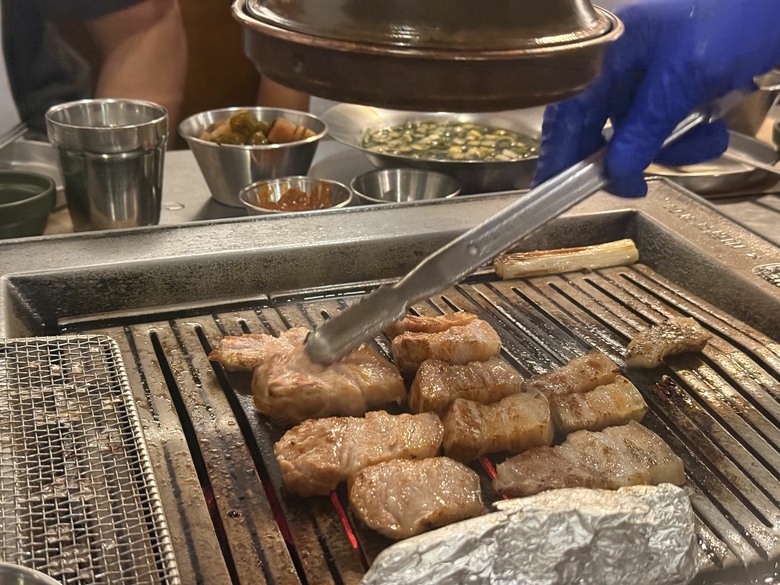 金豬食堂好吃嗎?優缺點、必點推薦、價格與用餐心得一次看!
