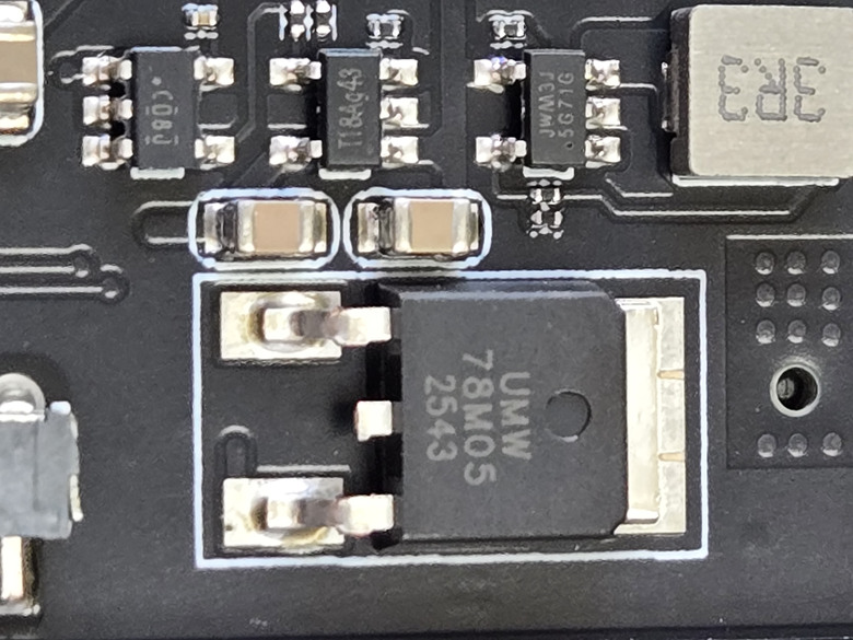 【開箱簡測】既是外接盒也是HUB,WERO (雷翎) Thunderbolt 5 DRP 全模式 M.2/NVMe SSD 外接盒效能簡測 (圖多)