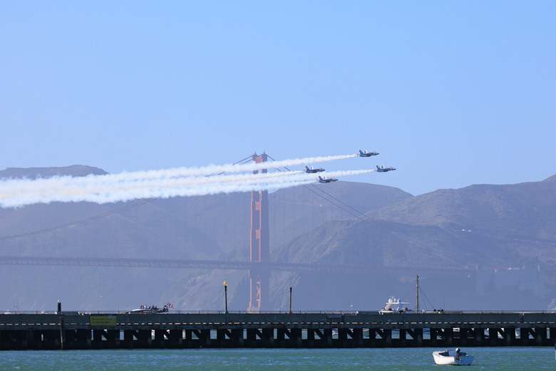 點我看大圖 SF Fleet Week 2026 Air Show (Canon EOS R6mk2 + EF100-400mm f/4.5-5.6 L2)