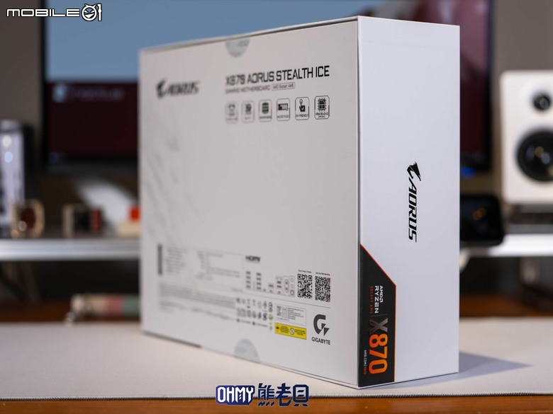 遲來的背插主機板體驗!技嘉 X870 AORUS STEALTH ICE