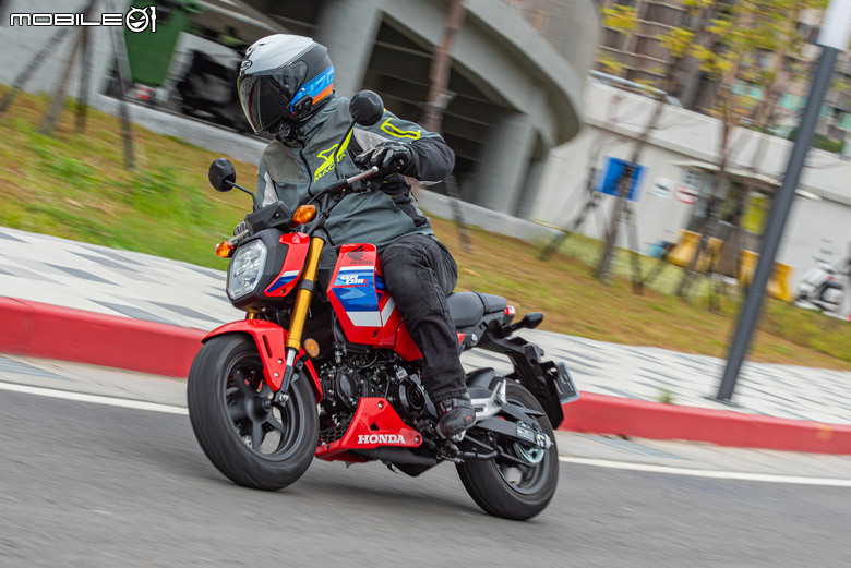 HONDA MSX GROM試駕｜歷久彌新依然帥得迷你