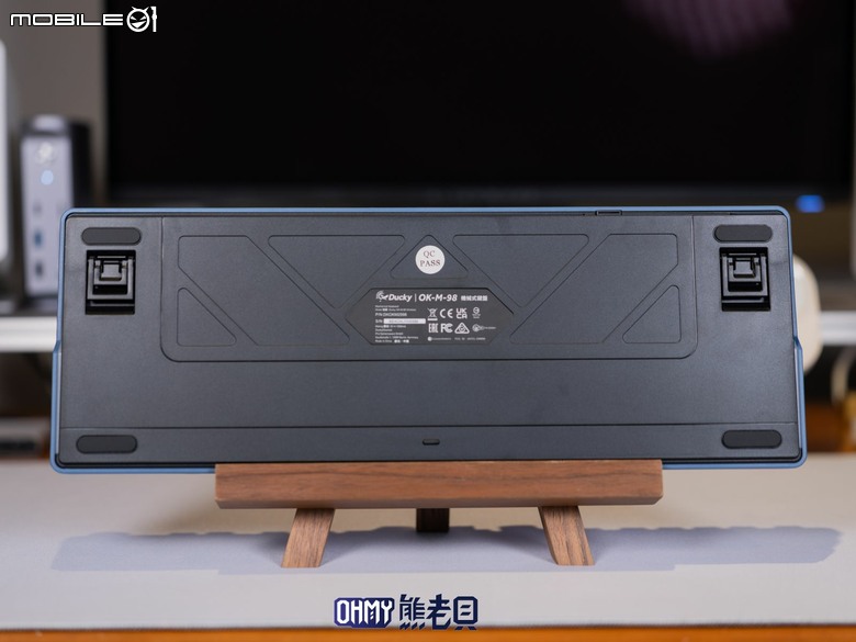 熱門配置 平價選擇 Ducky OK-M 98 三模熱插拔機械式鍵盤