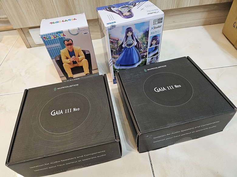 點我看大圖 小升級(下)SVS 3000 Micro R|Evolution & IsoAcoustics GAIA III Neo