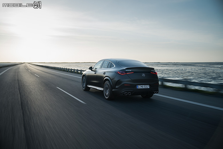 Mercedes-AMG GLC 53 4MATIC+ Coupe 德國試駕|六缸上陣,加速與聲浪更對味!