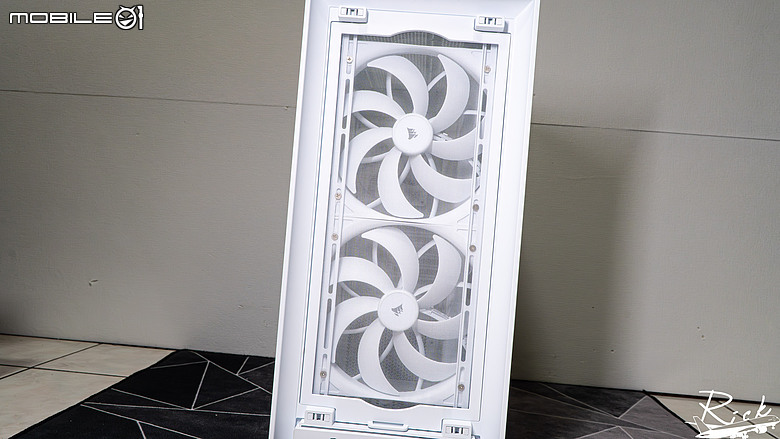 【開箱】擁有全塔能力的木紋機殼 | CORSAIR FRAME 5000D WOOD RS WHITE