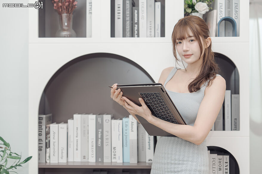 MSI Prestige N16 Flip AI+ 測試報告｜AI、Create、Play 三位一體的 RTX Spark 筆電
