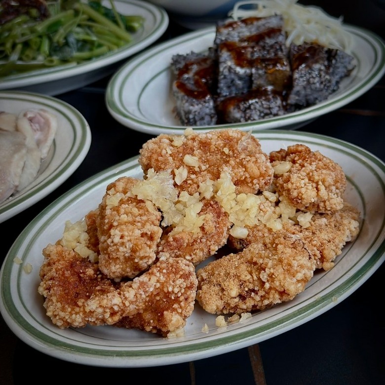 【食記】台中鵝肉推薦|溫體現切鵝肉、煙燻鵝、酥炸土魠魚..