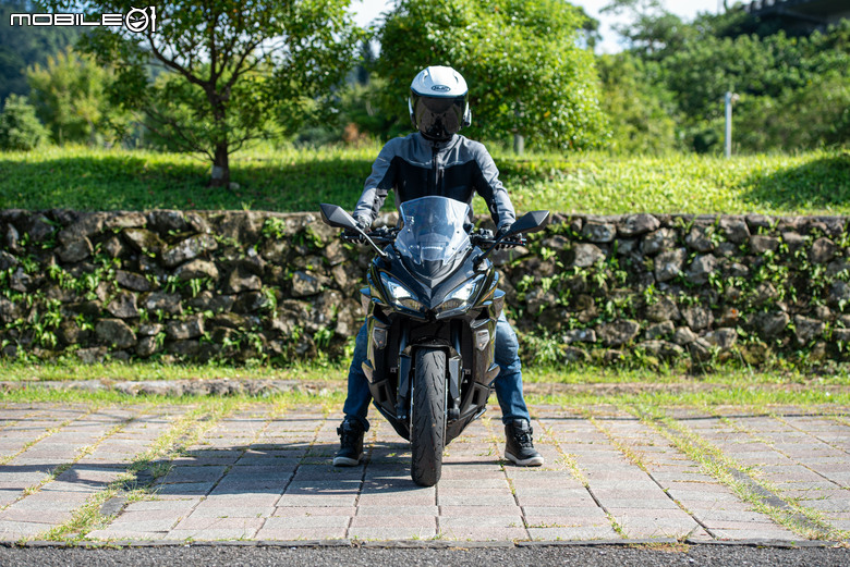 KAWASAKI NINJA 1100 SX 試駕｜承忍道滿熱血，馭長途見從容