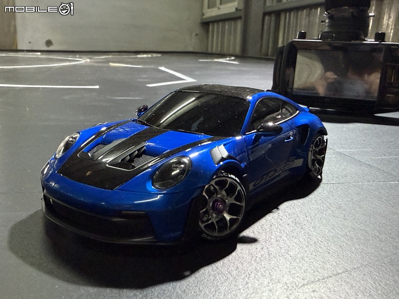 點我看大圖 【遙控模型】Porsche 911 GT3 RS -- TG Ultra 2.0紫色 TG系列的顛峰之作