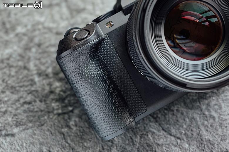 Canon EOS R8 Mark II 評測報告｜5 軸 IBIS 加持，輕量與性能的平衡之作！