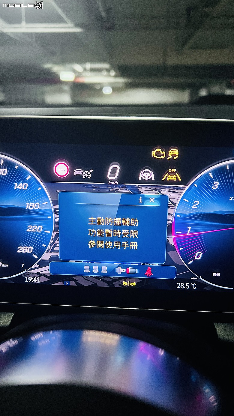 【購車經驗分享】Mercedes-Benz GLC 200 新車交車不到一週就出現故障，維修後再次發生，目前仍在協商中