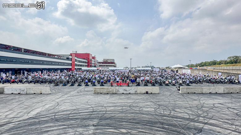 點我看大圖 YAMAHA Day品牌日活動|經典老車展演、設計生產全面體驗
