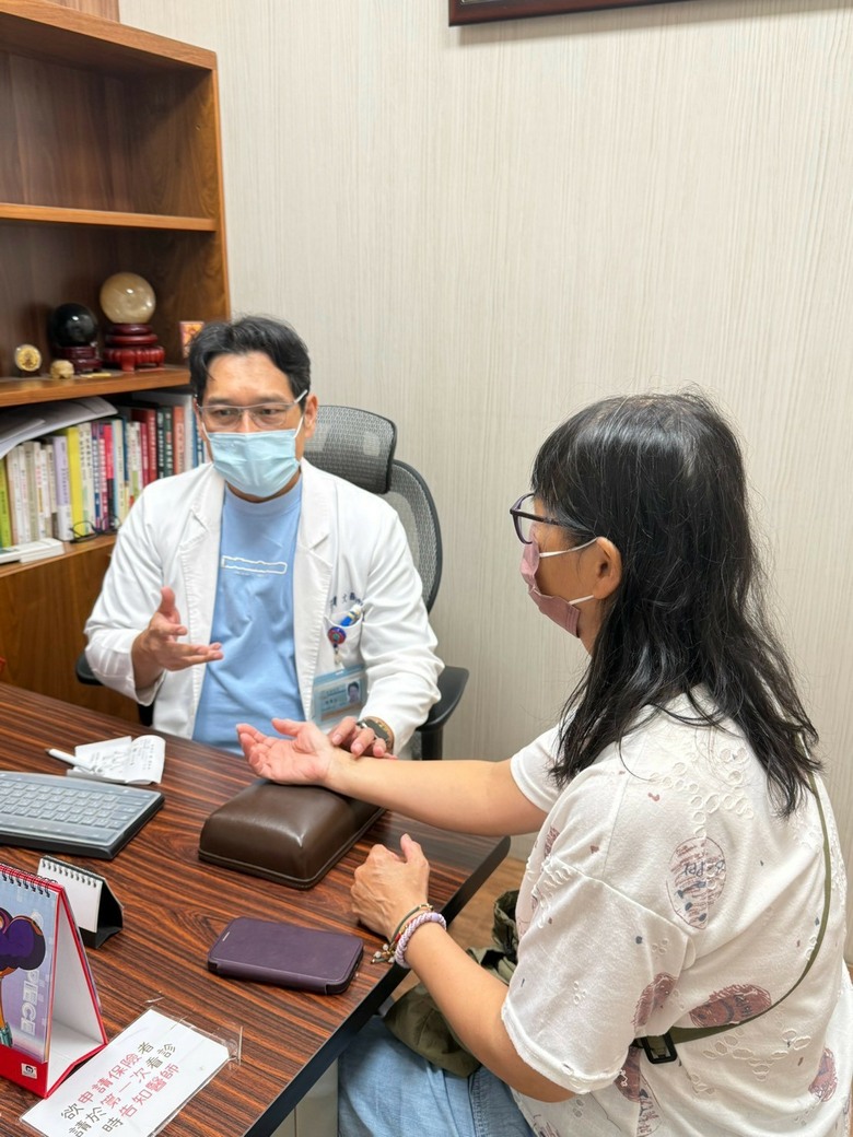 陪長輩走過身心緊繃期|紀錄婆婆在台南的中醫調理與生活調適