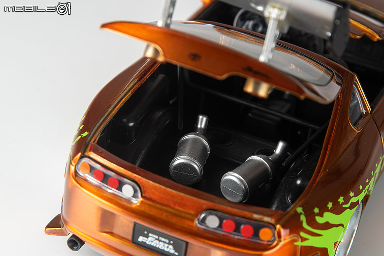 【開箱】《玩命關頭》25週年紀念模型｜S2000、GT-R、Supra等11台經典座駕一次看！