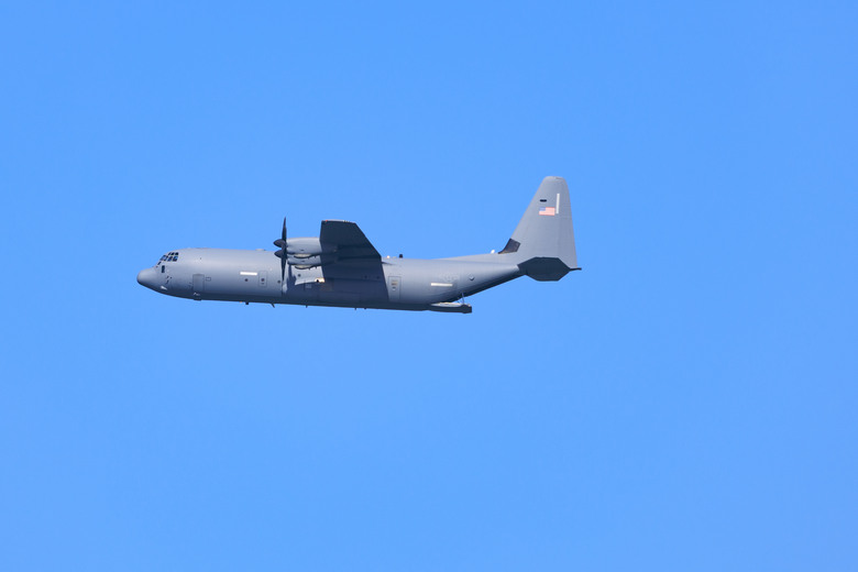 點我看大圖 SF Fleet Week 2026 Air Show (Canon EOS R6mk2 + EF100-400mm f/4.5-5.6 L2)