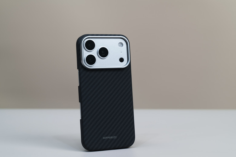 點我看大圖 HIPPORIZZ手機殼開箱 iPhone 18 防摔手機殼 超透明&凱芙拉系列